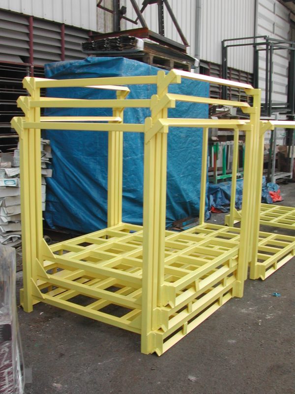 Nestainer rack - Image 2